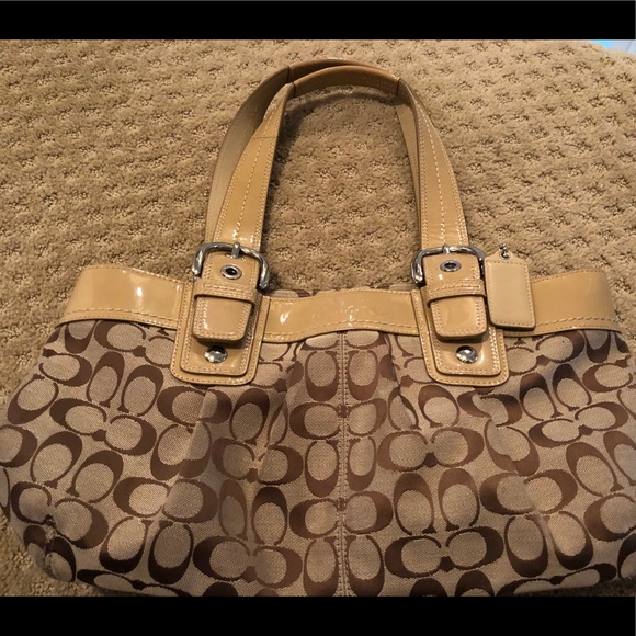 berta vegan tote bag
